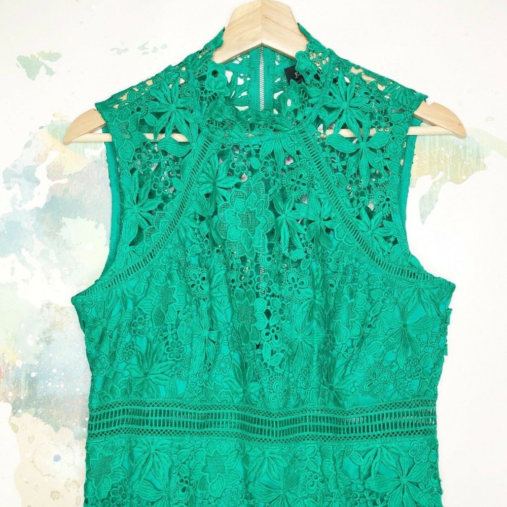 Bardot Size 8 Dress Lace Sheath High Neckline - Picture 2 of 11